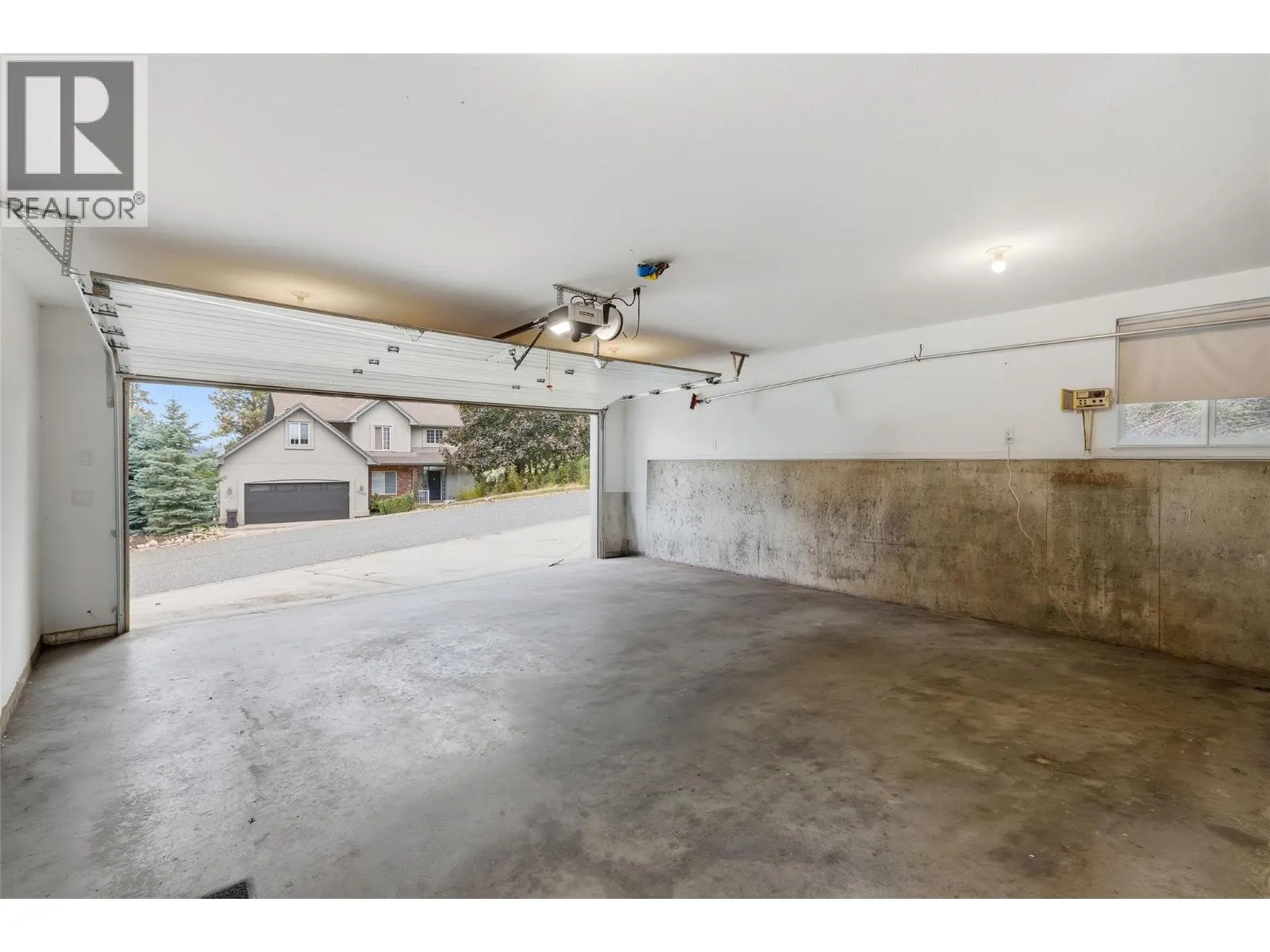 2145 Chilcotin Crescent