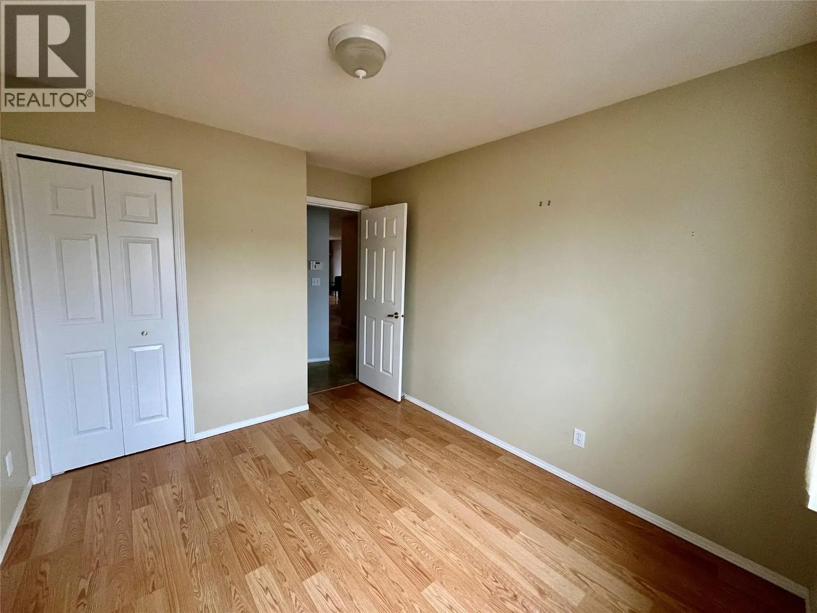 3900 27 Avenue Unit# 74