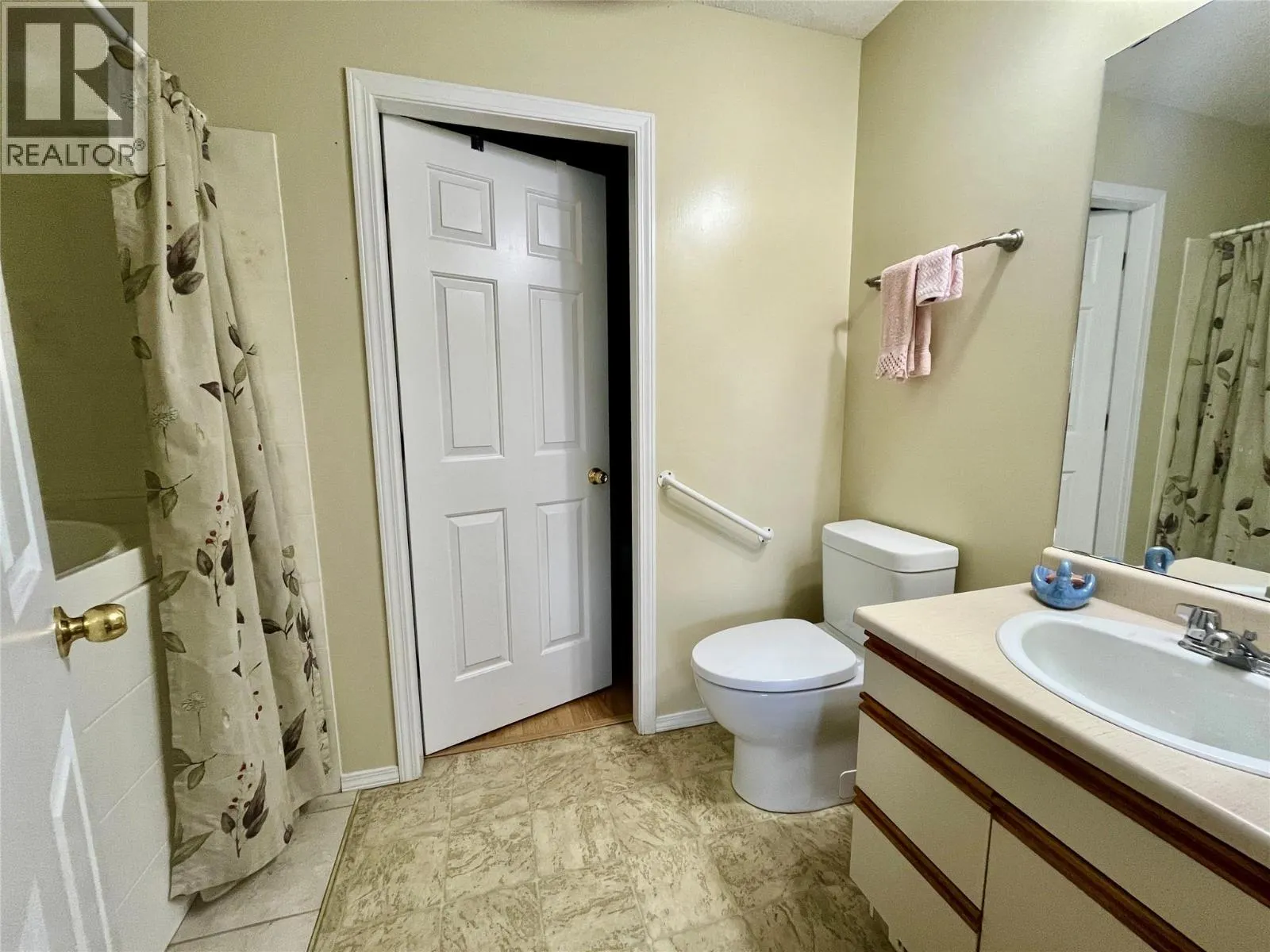 3900 27 Avenue Unit# 74