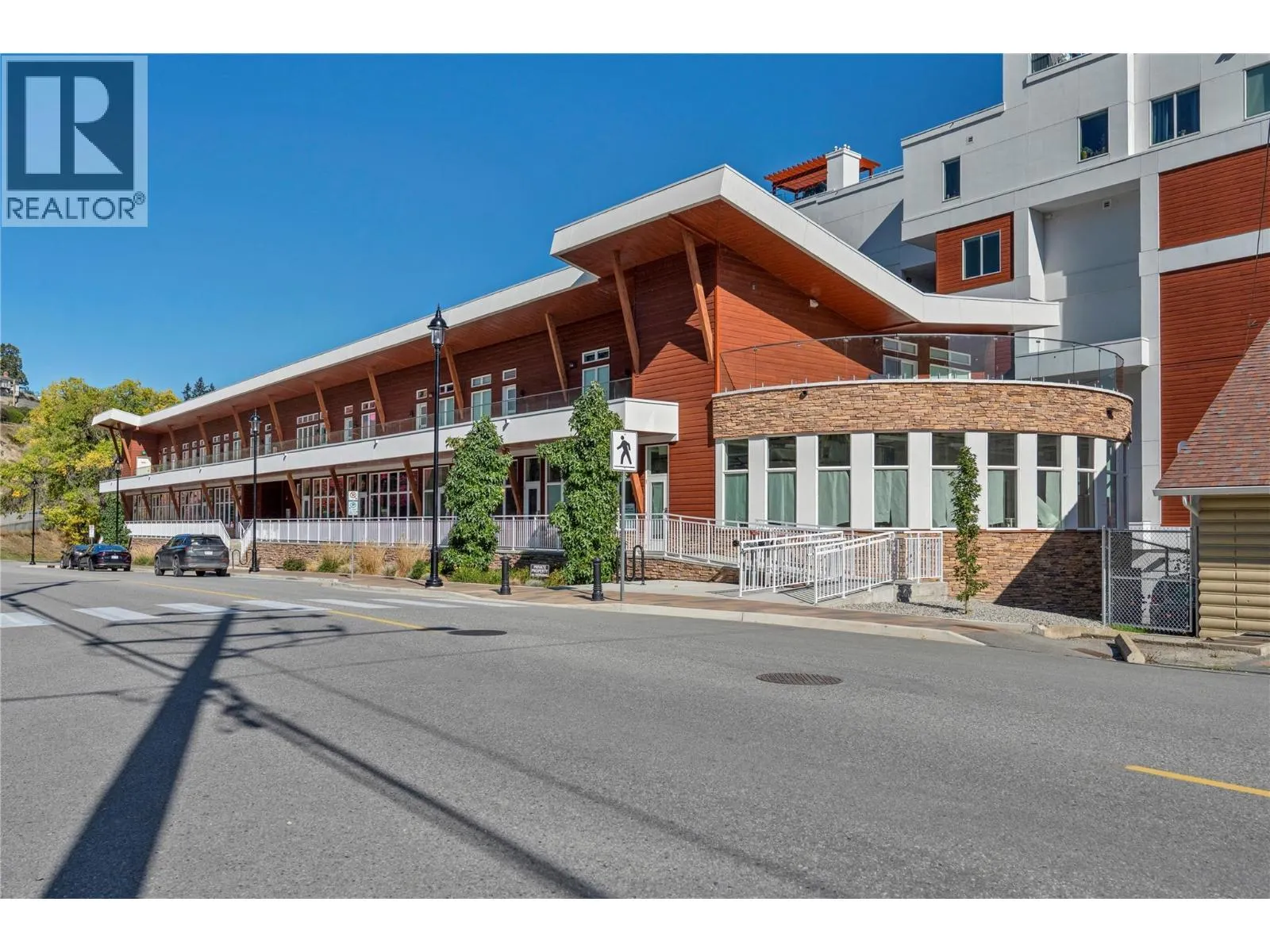 13417 Lakeshore Drive Unit# 113