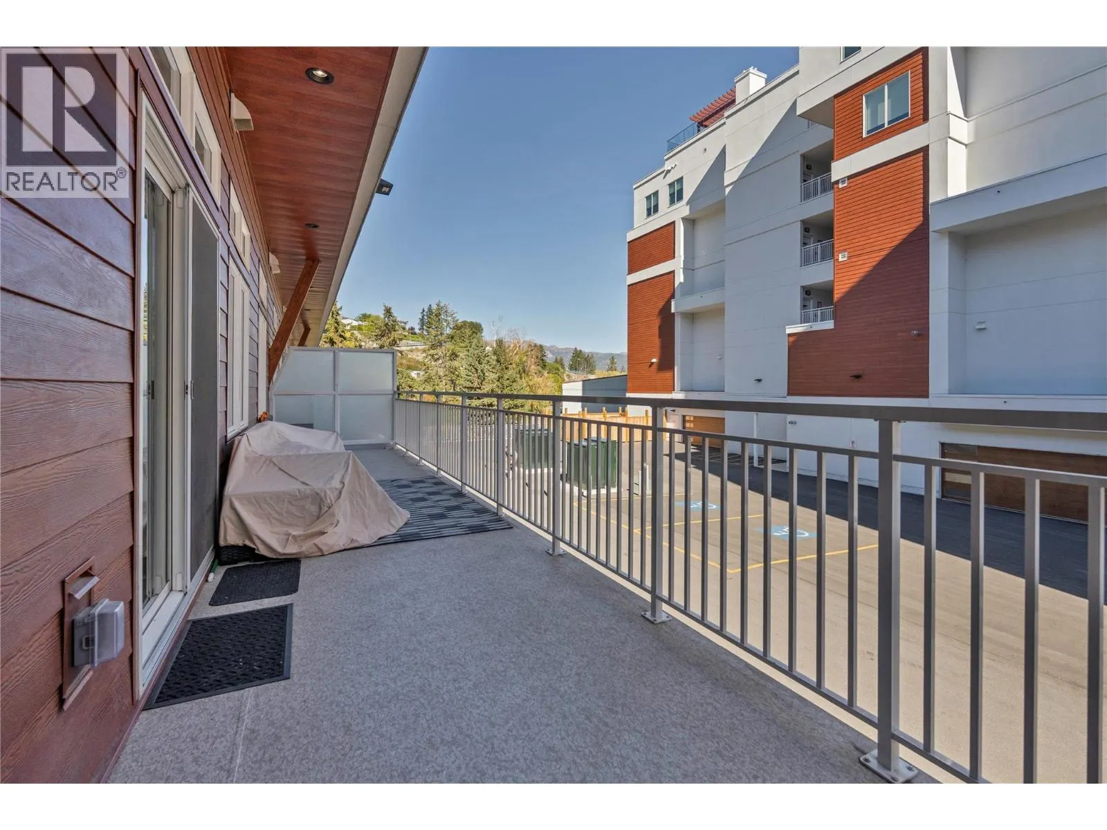 13417 Lakeshore Drive Unit# 113