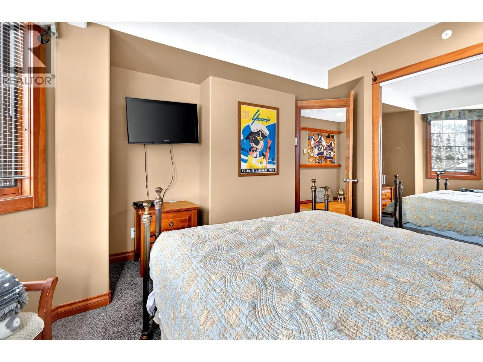 3300 Village Place Unit# 19