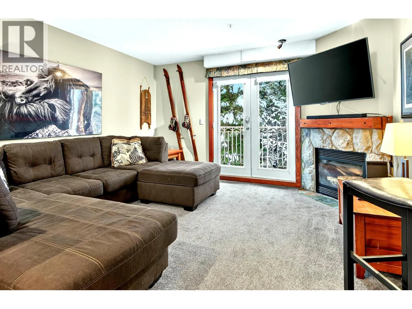 3300 Village Place Unit# 19
