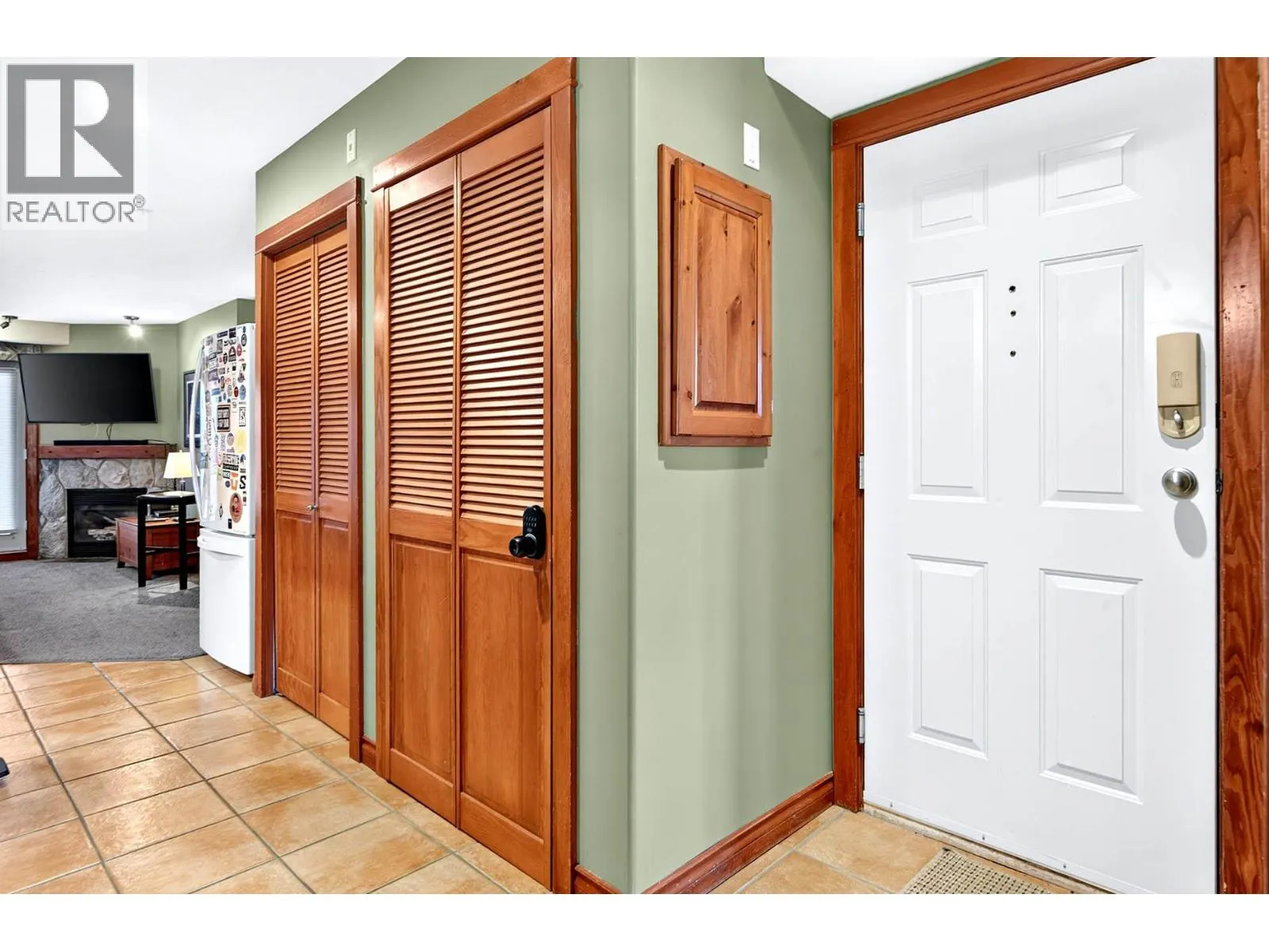 3300 Village Place Unit# 19