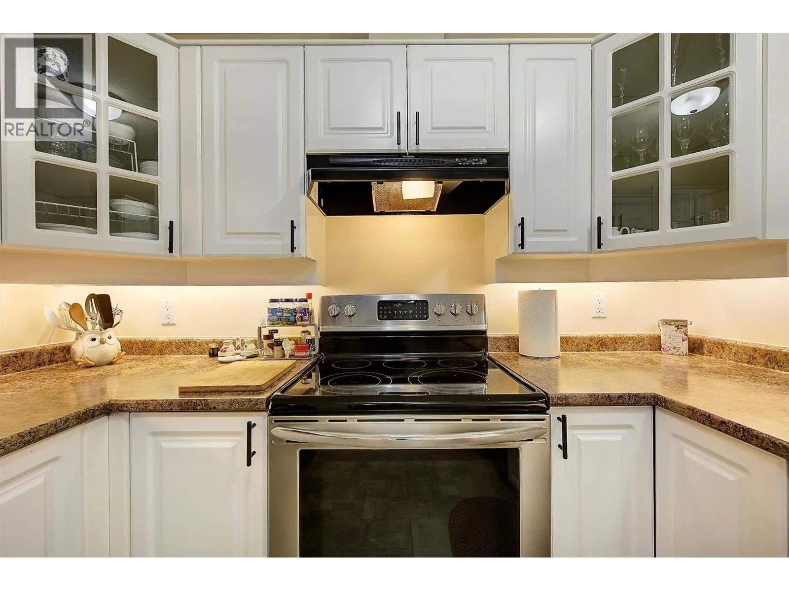 3283 Casorso Road Unit# 108