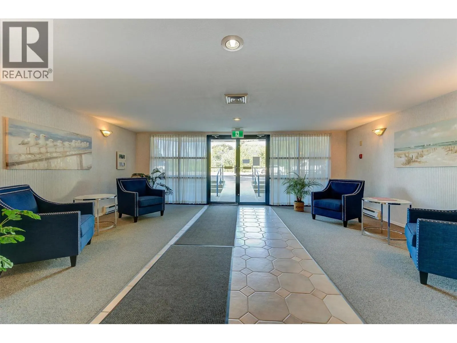 3283 Casorso Road Unit# 108