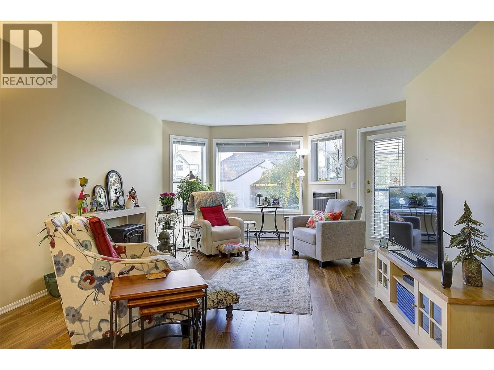 3283 Casorso Road Unit# 108