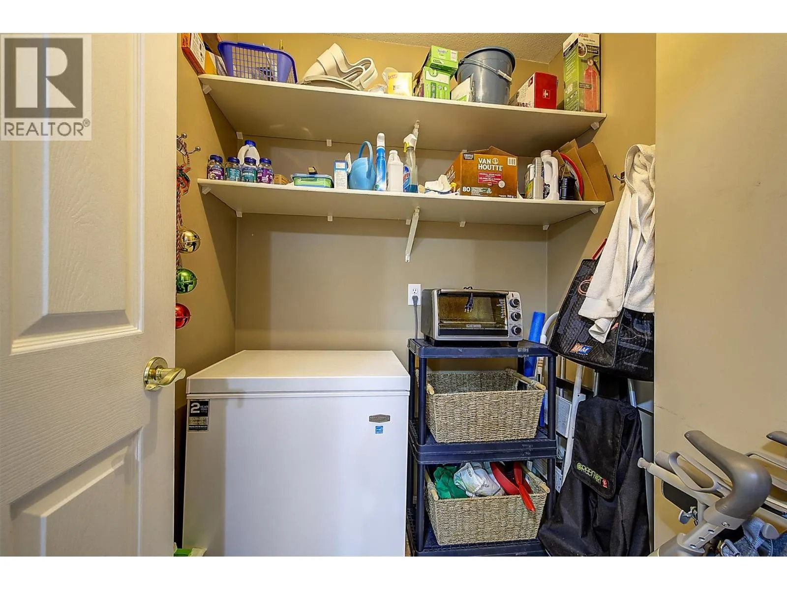 3283 Casorso Road Unit# 108