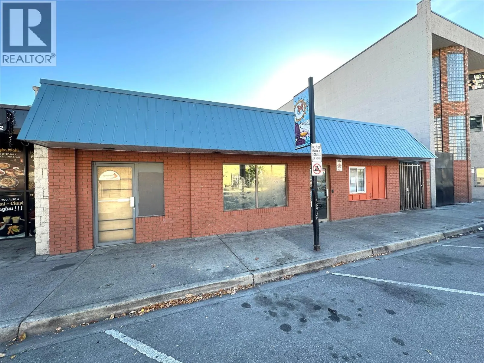 455 & 477 Leon Avenue