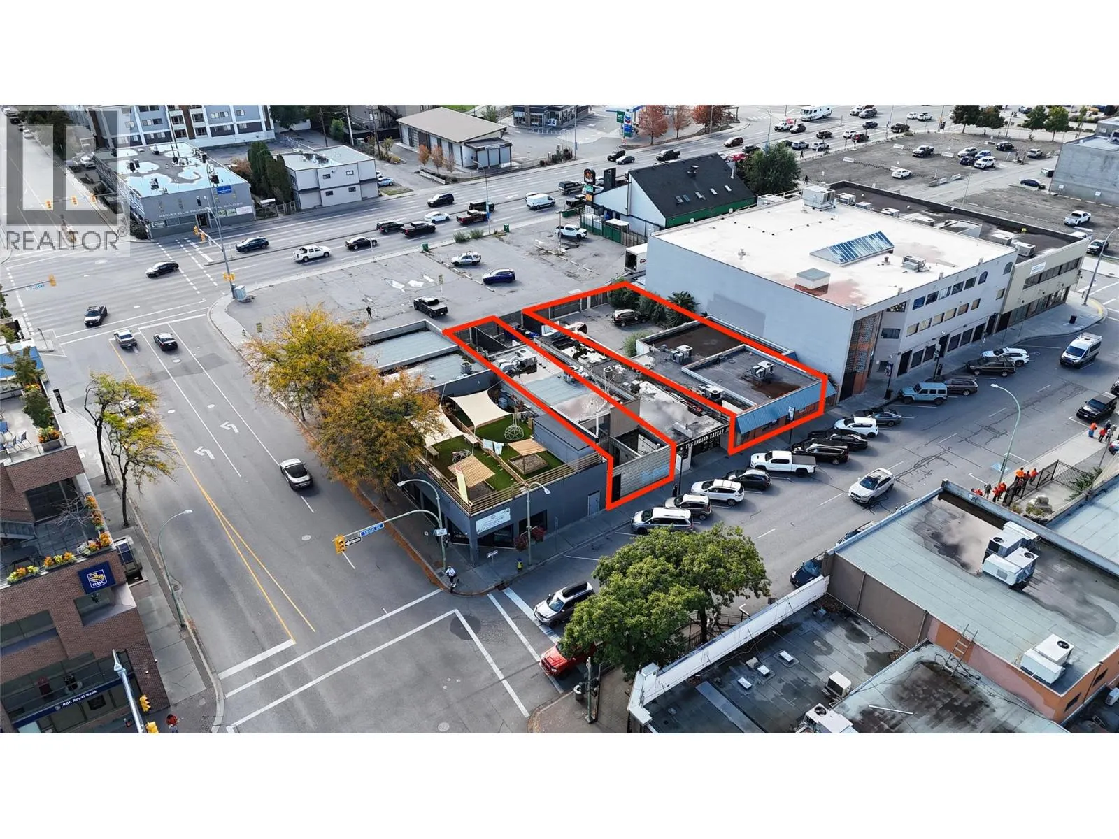 455 & 477 Leon Avenue