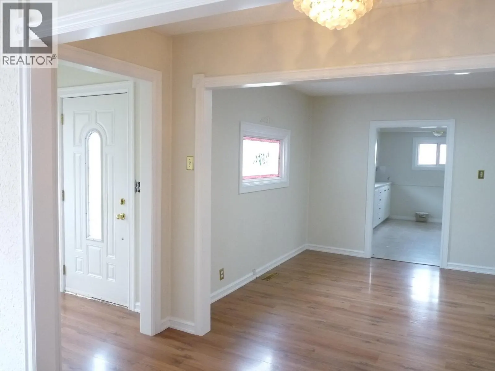 1160 Meadow Lane
