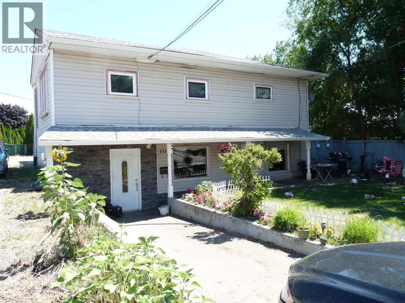 1160 Meadow Lane