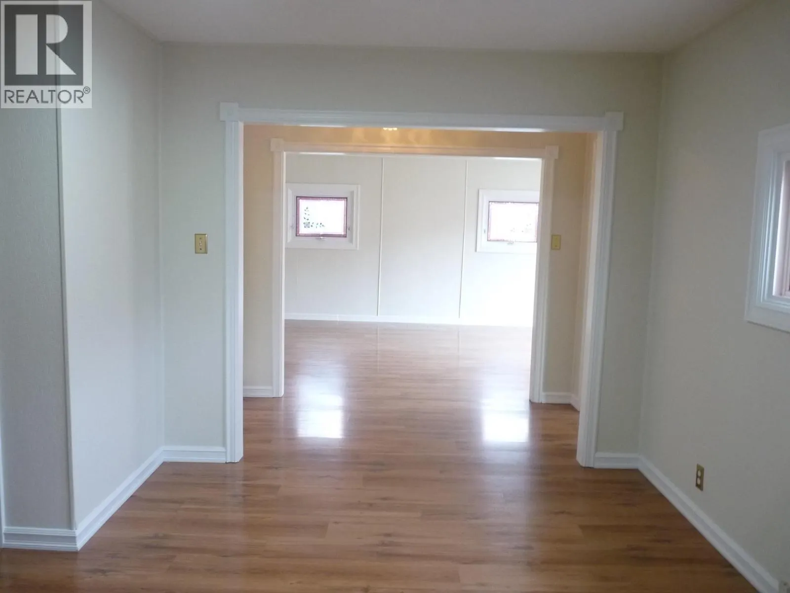 1160 Meadow Lane