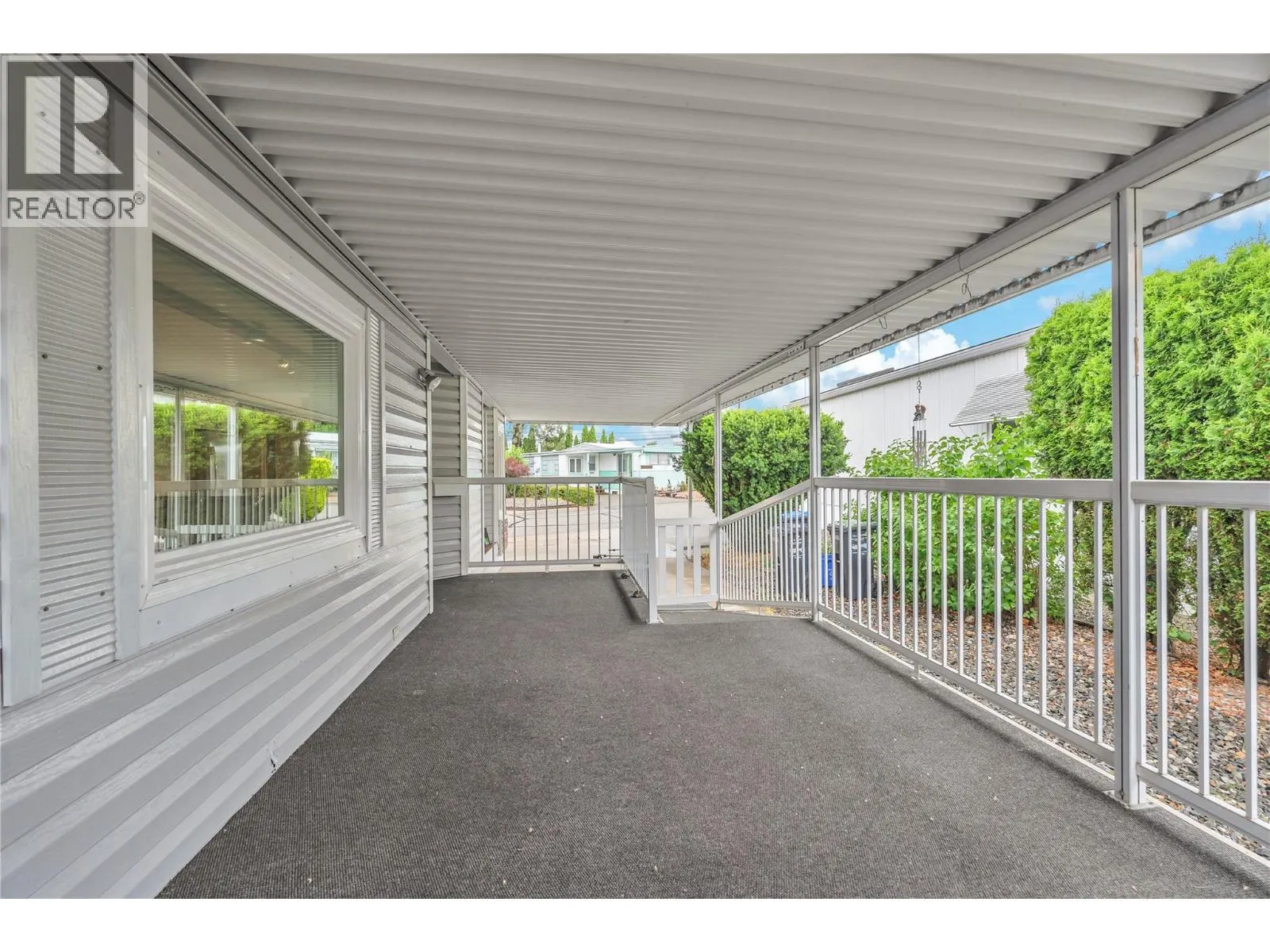 98 Okanagan Avenue E Unit# 25