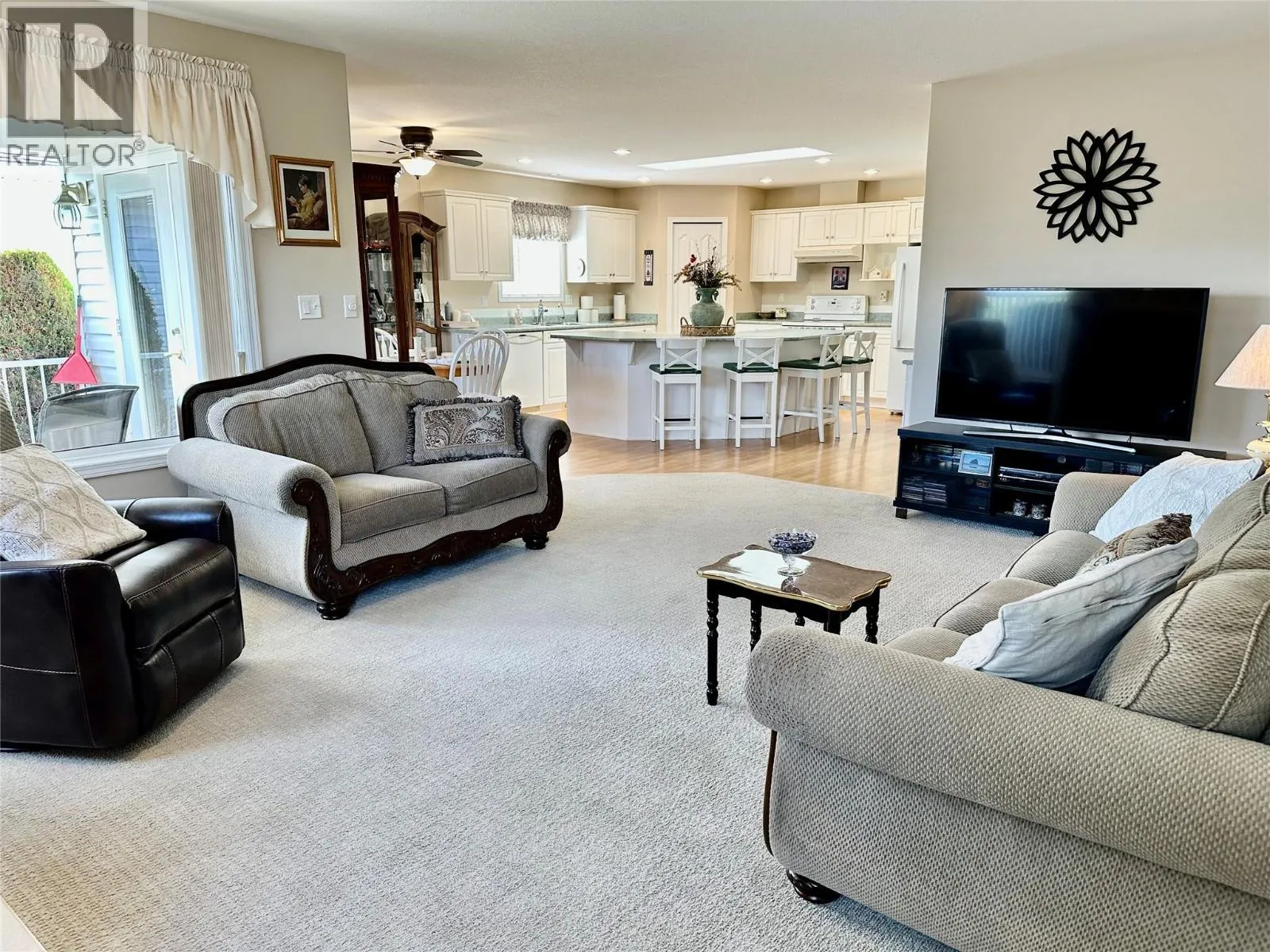 534 Redwing Drive