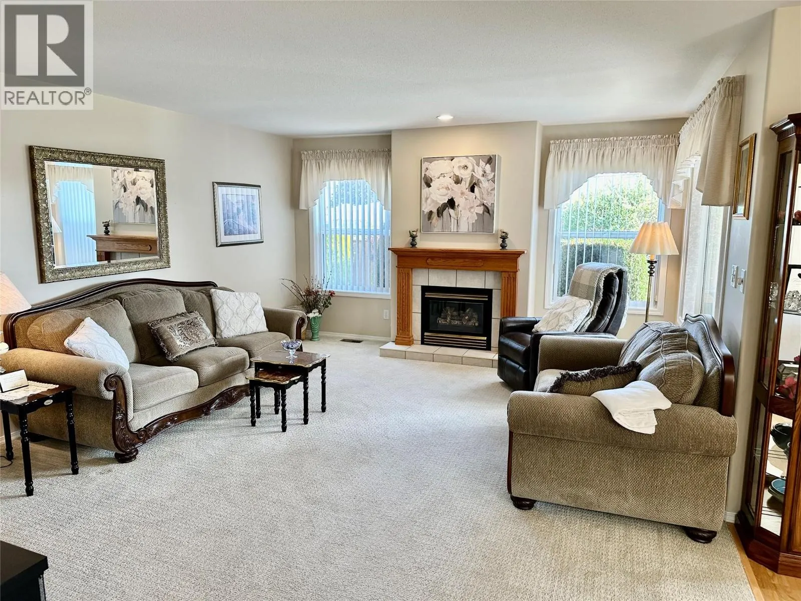 534 Redwing Drive