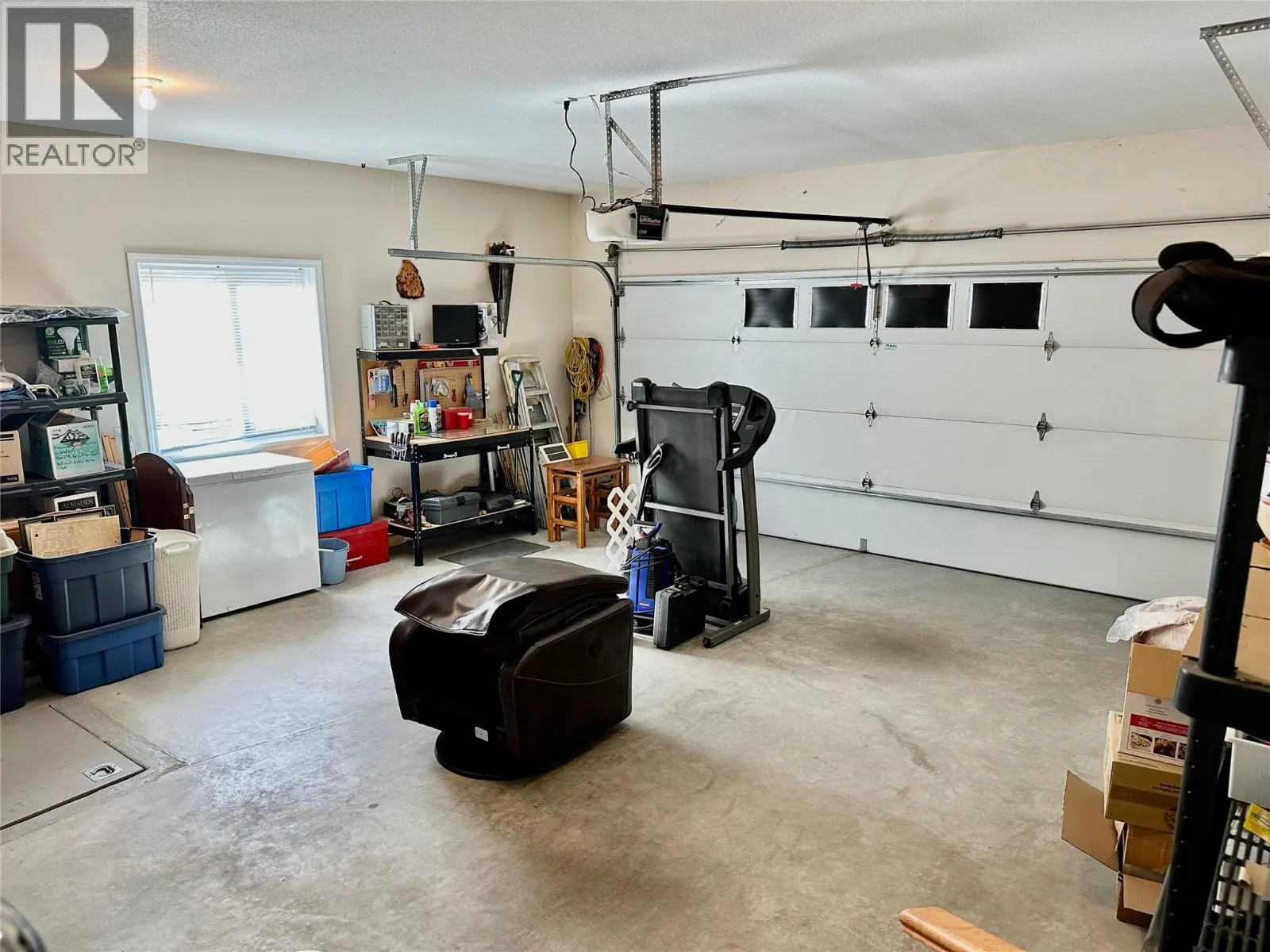 534 Redwing Drive