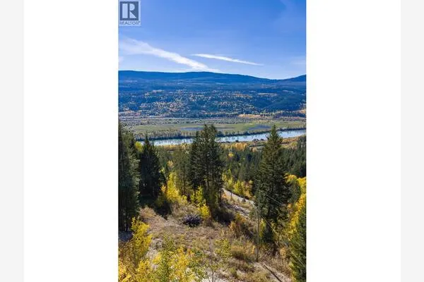 3483 95 Highway Unit# Site 13 Lot# 1