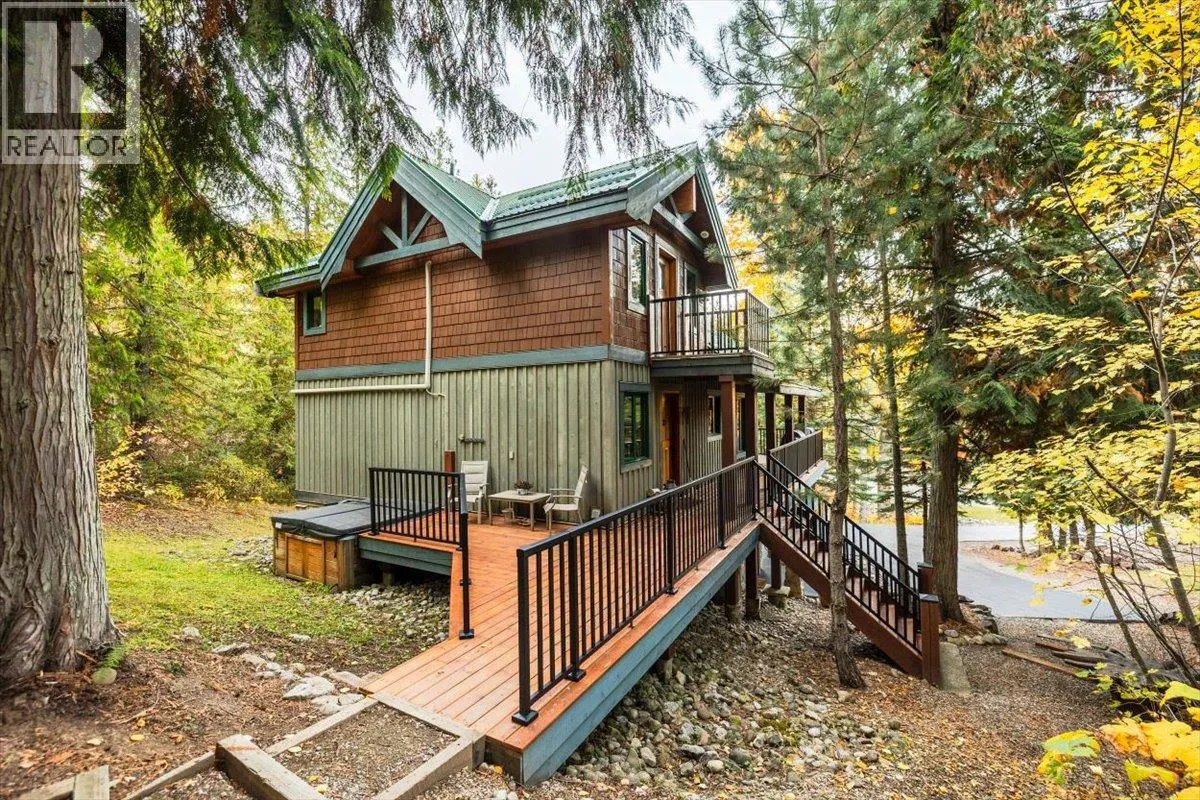 15 ALPINE TRAIL Crescent