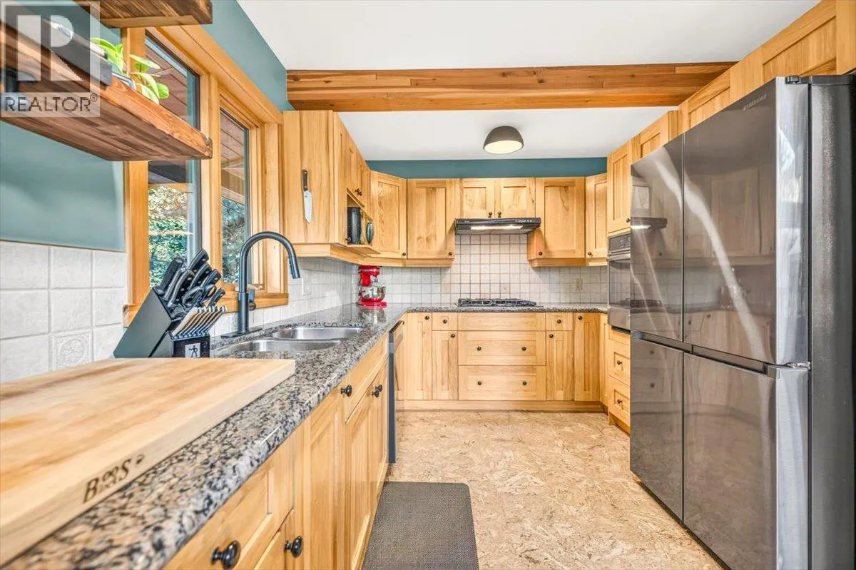 15 ALPINE TRAIL Crescent