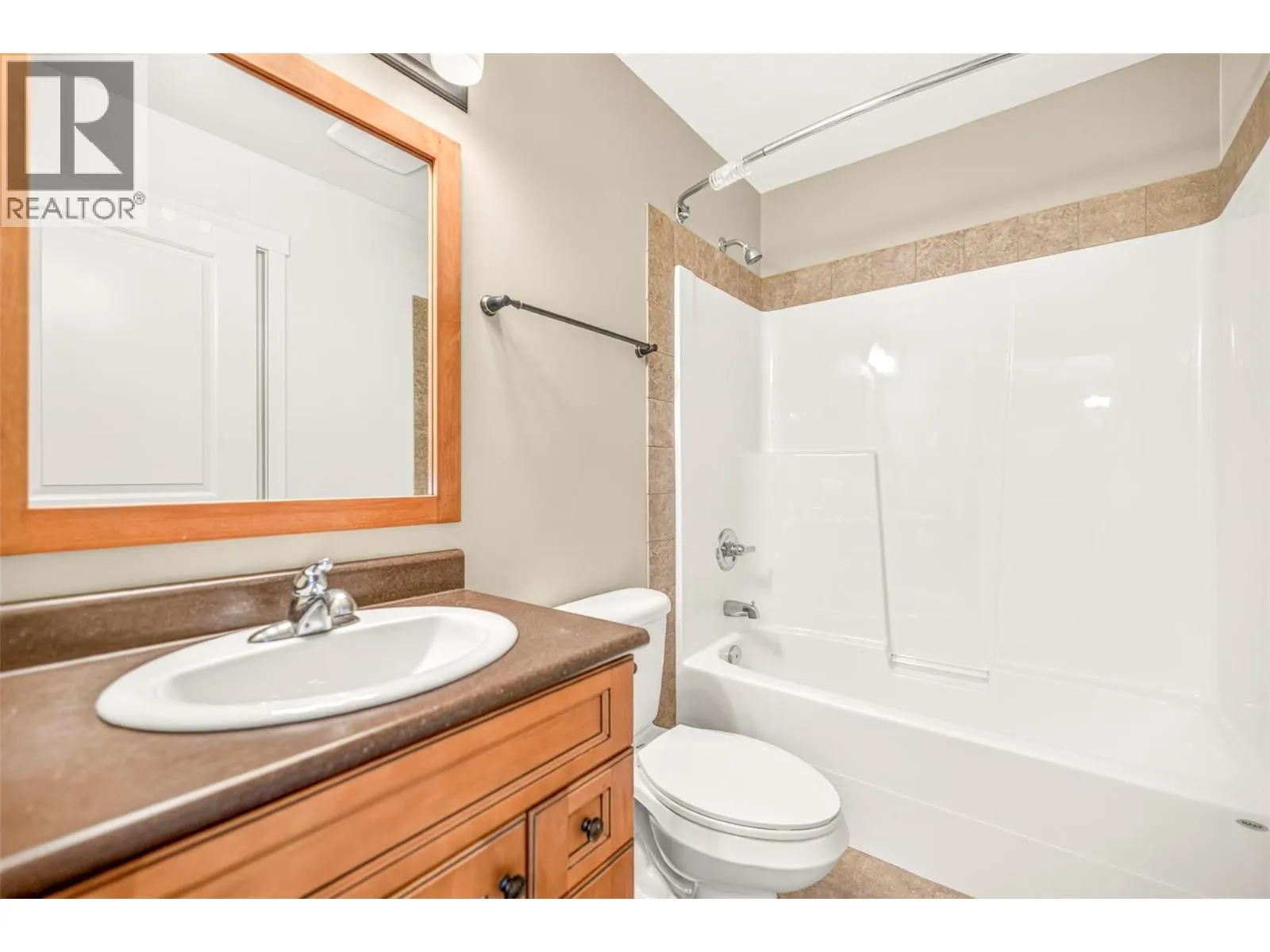 1330 Whitewood Crescent Unit# 210