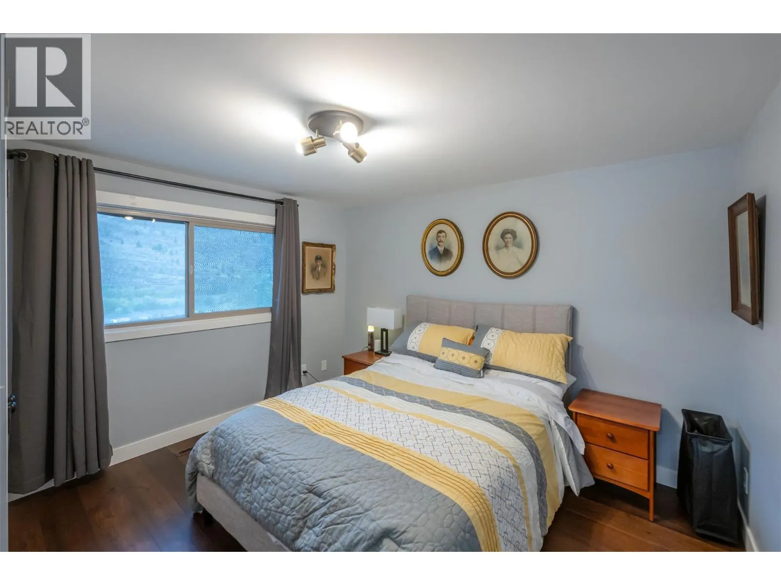 6521 BELLEVUE Drive