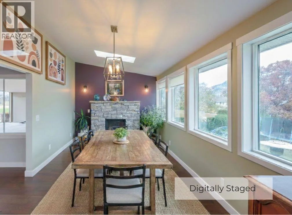 6521 BELLEVUE Drive