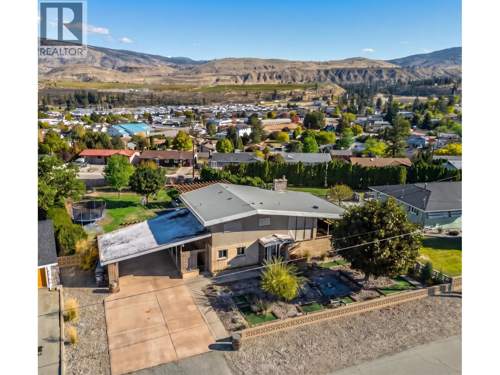 6521 BELLEVUE Drive