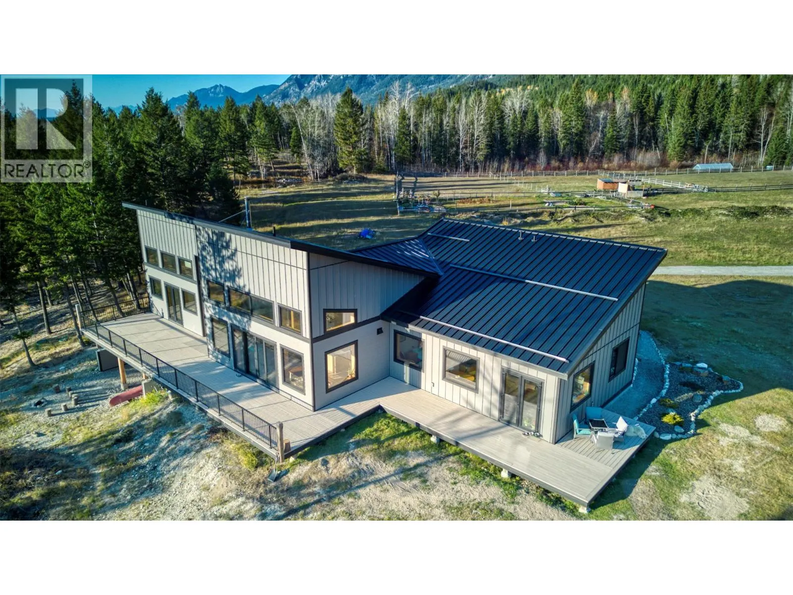 6211 BUGABOO Drive