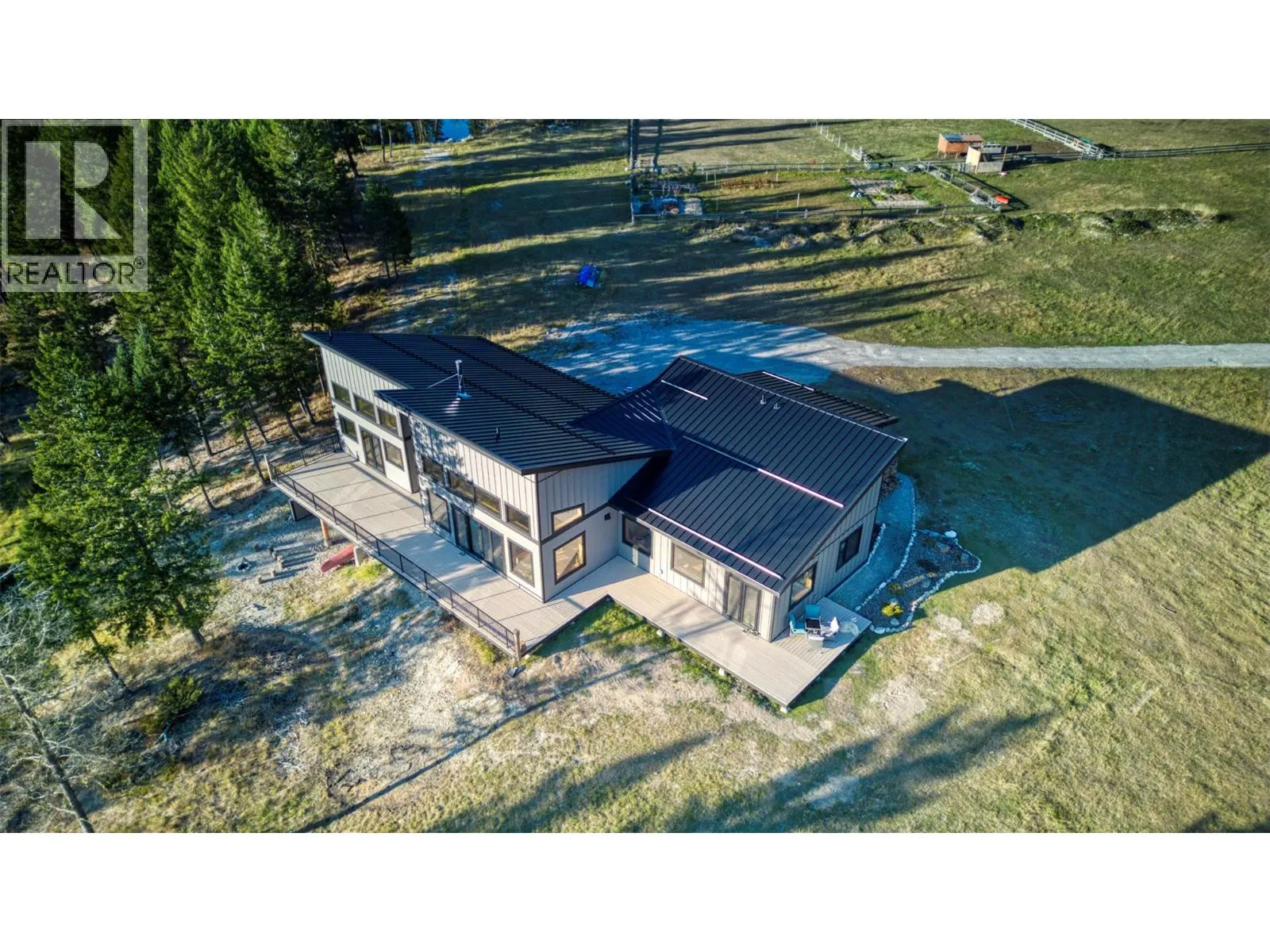 6211 BUGABOO Drive