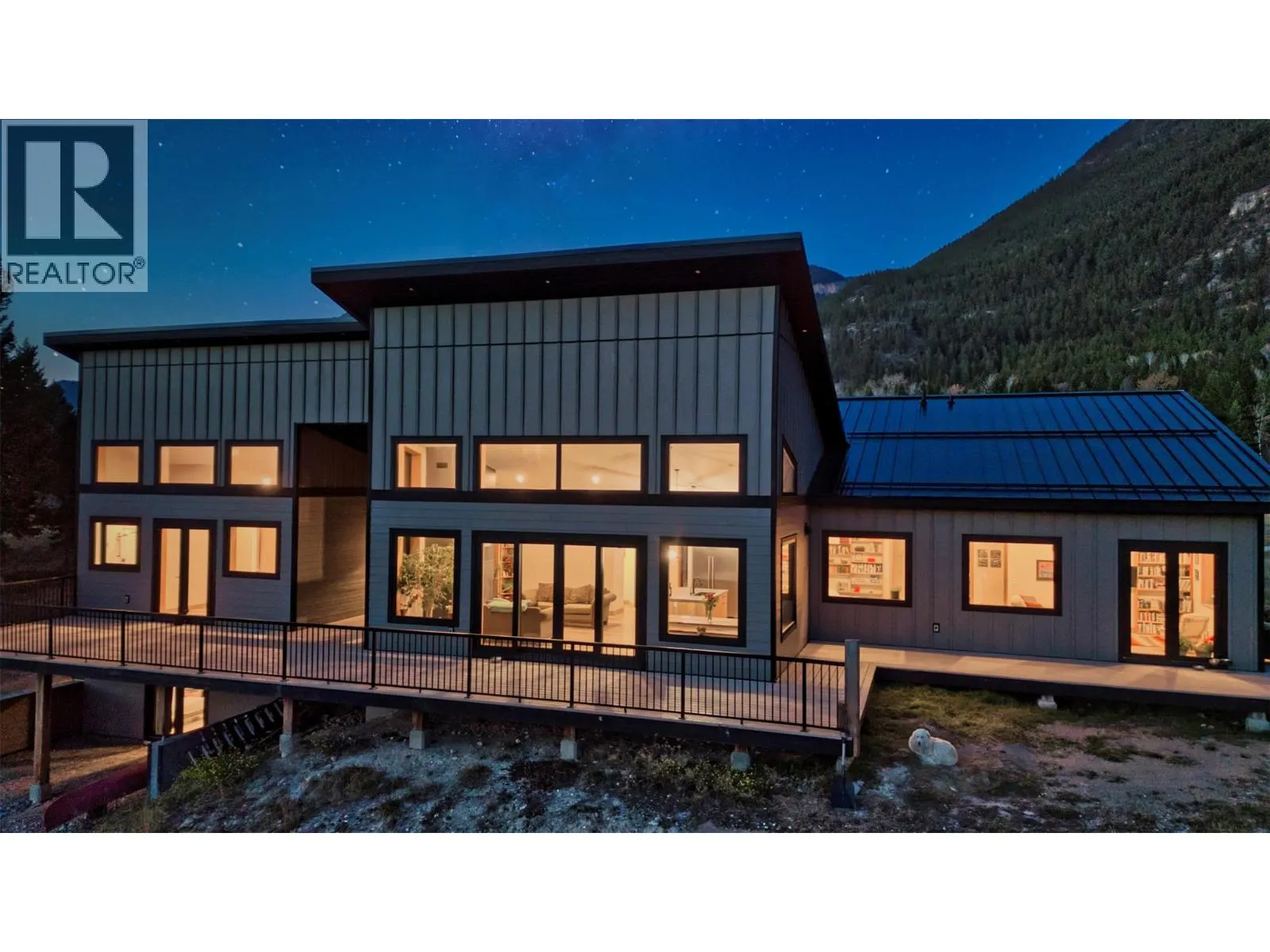 6211 BUGABOO Drive