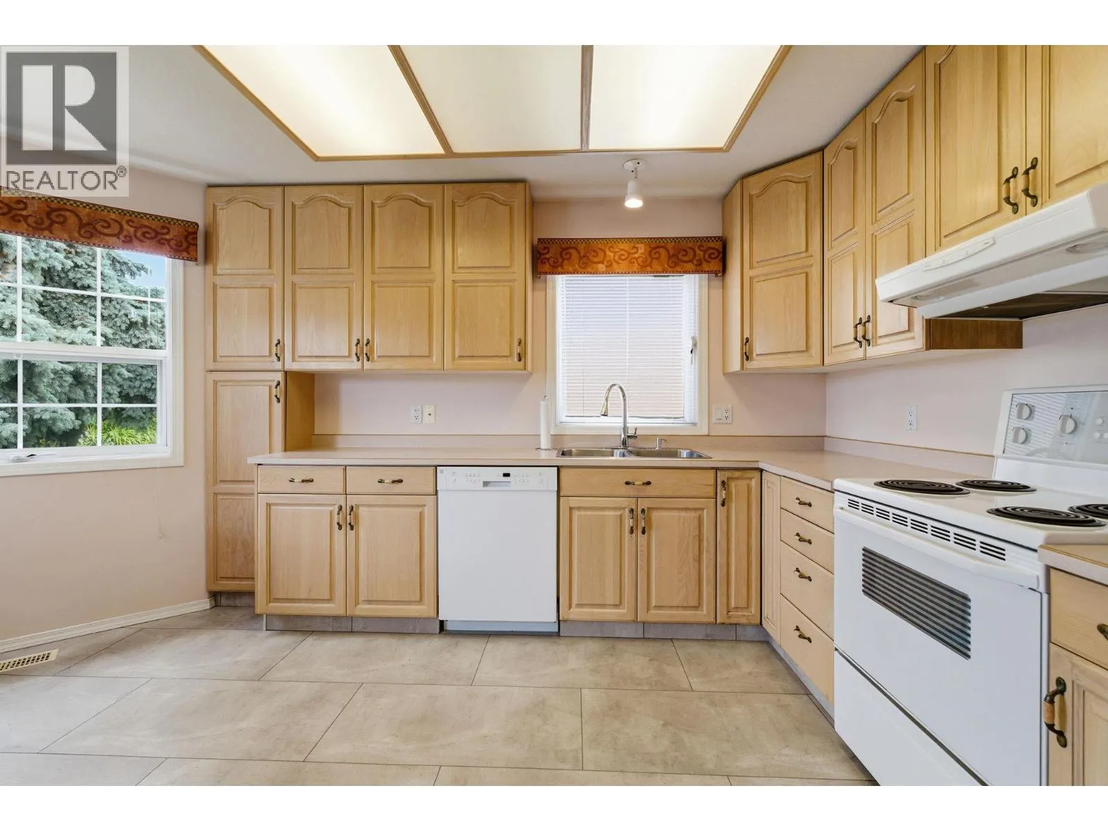 650 Lexington Drive Unit# 212