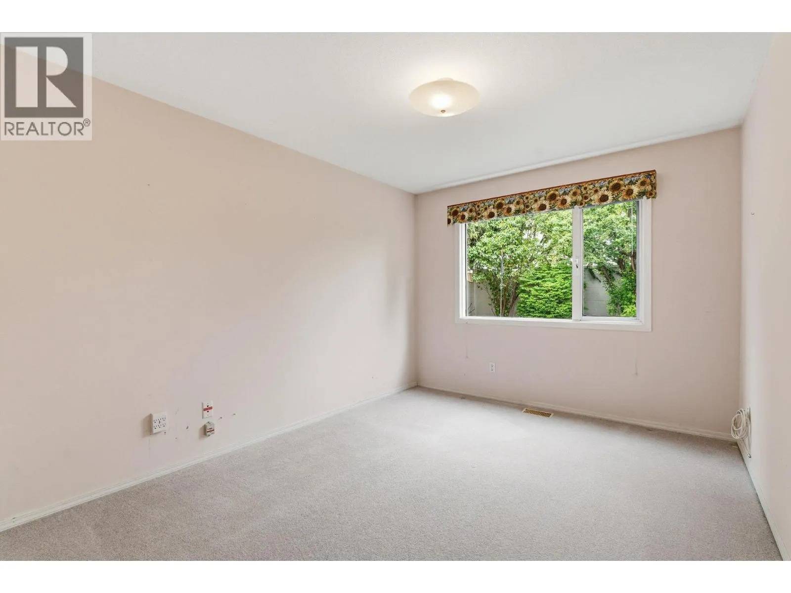 650 Lexington Drive Unit# 212