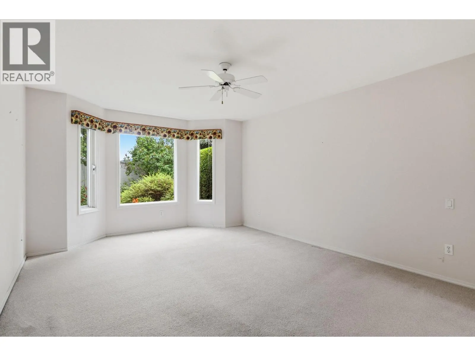 650 Lexington Drive Unit# 212