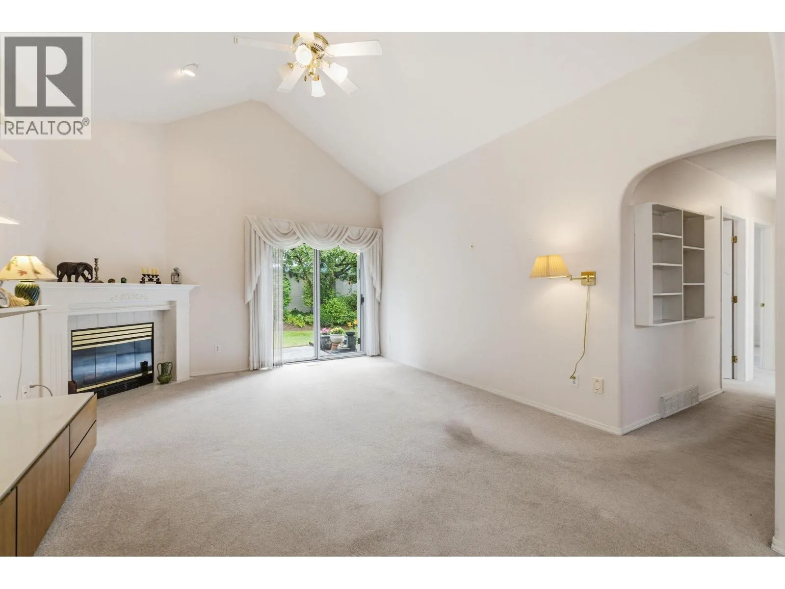 650 Lexington Drive Unit# 212