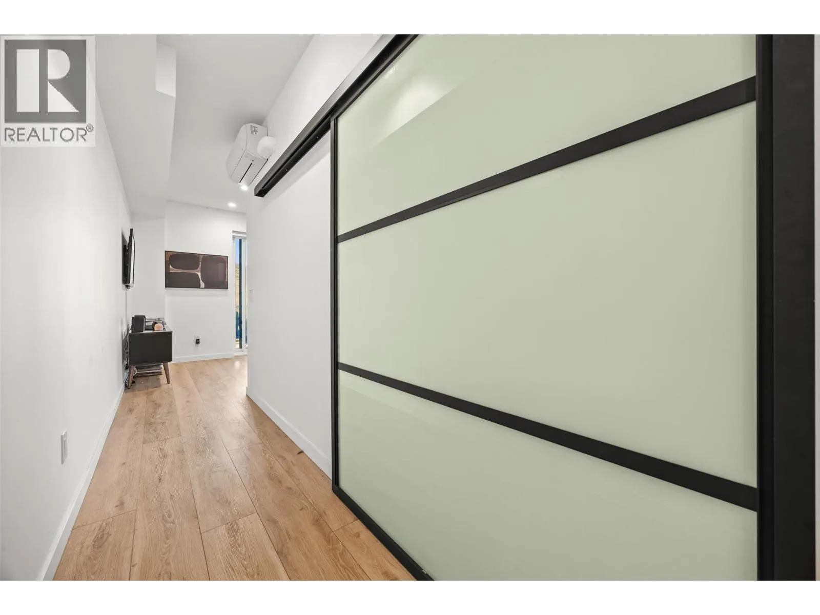 660 Cawston Avenue Unit# 311