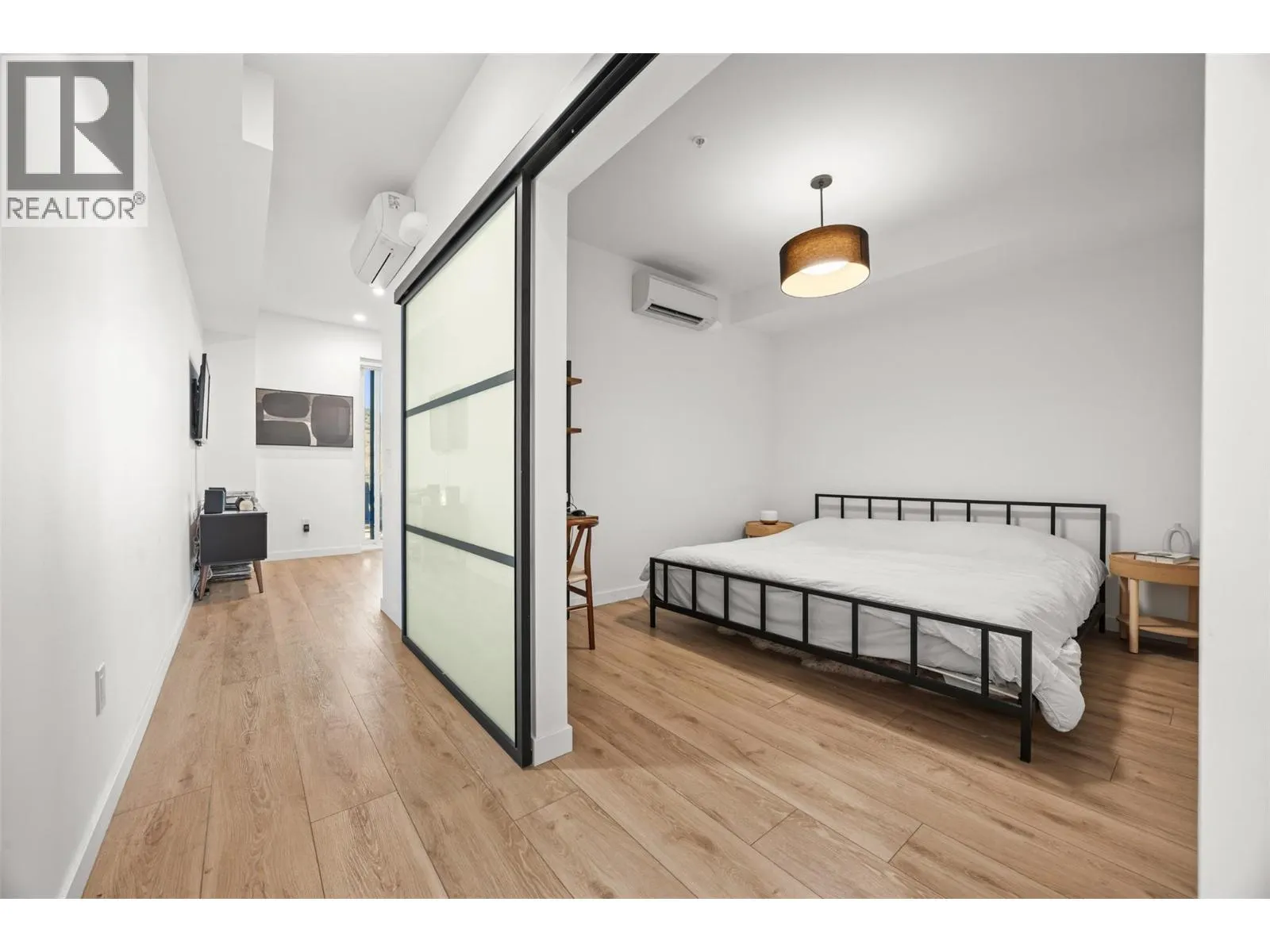 660 Cawston Avenue Unit# 311