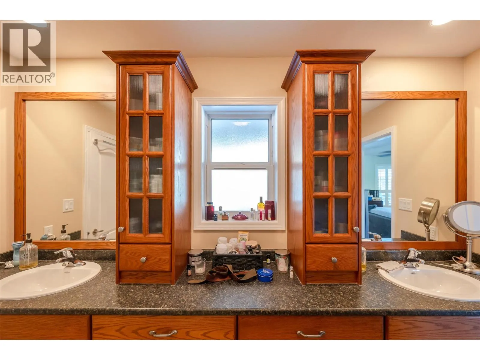 391 Ridge Place