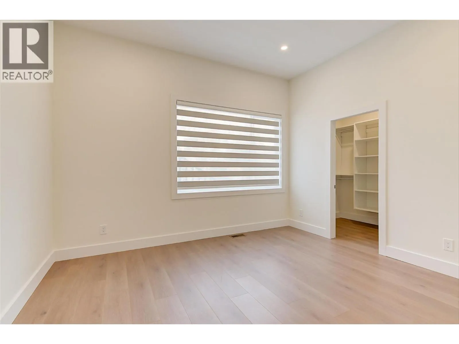 5084 Twinflower Crescent