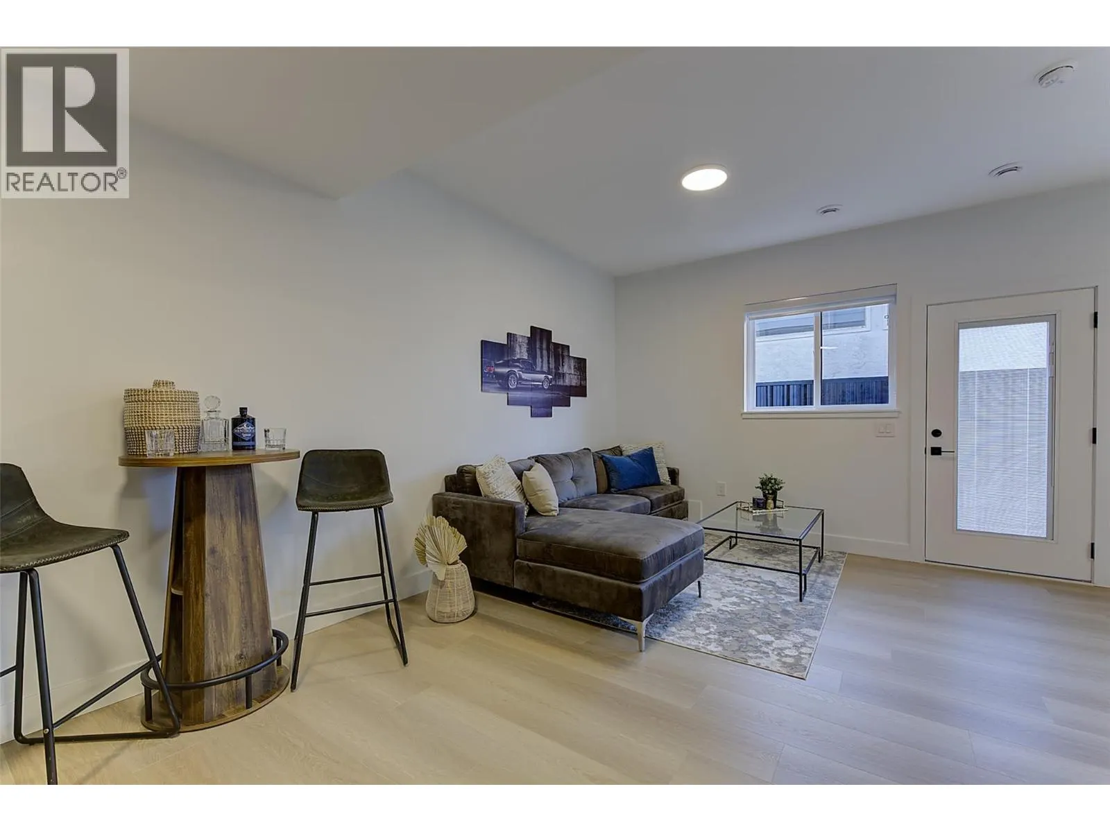 777 Coopland Crescent Unit# 1