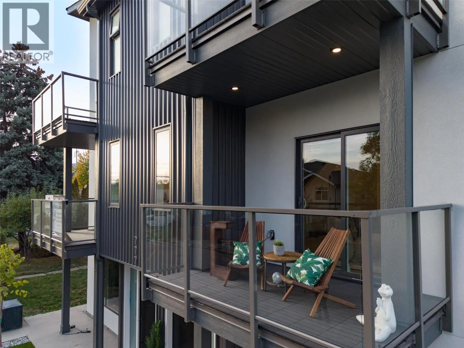 777 Coopland Crescent Unit# 1