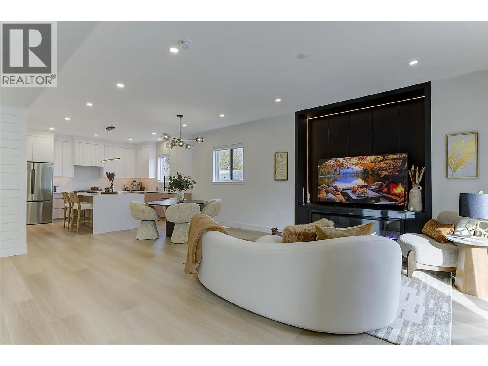 777 Coopland Crescent Unit# 1