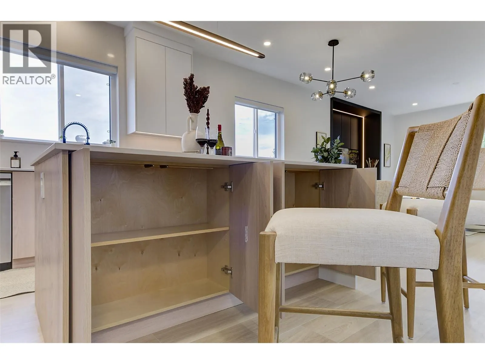 777 Coopland Crescent Unit# 1