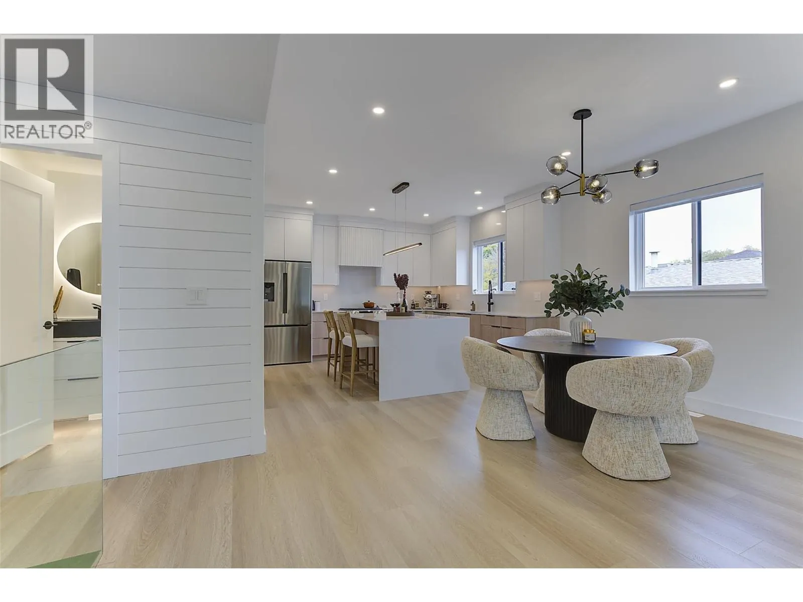 777 Coopland Crescent Unit# 1