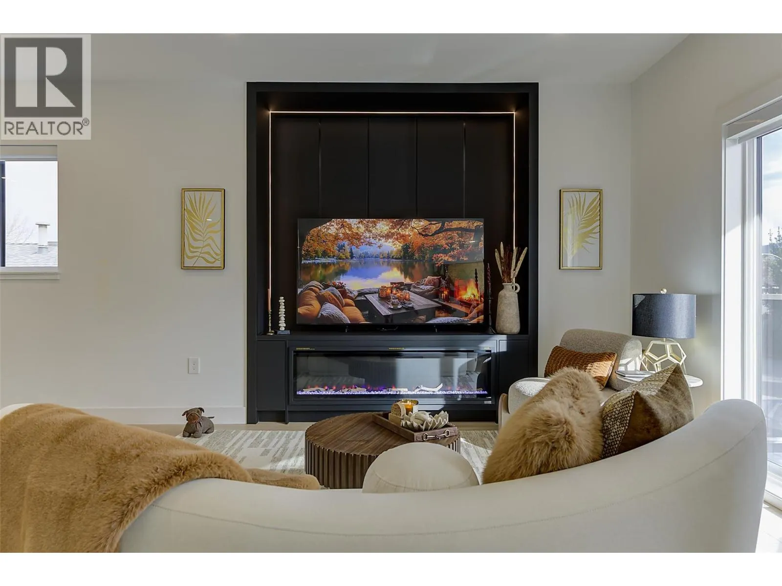 777 Coopland Crescent Unit# 1