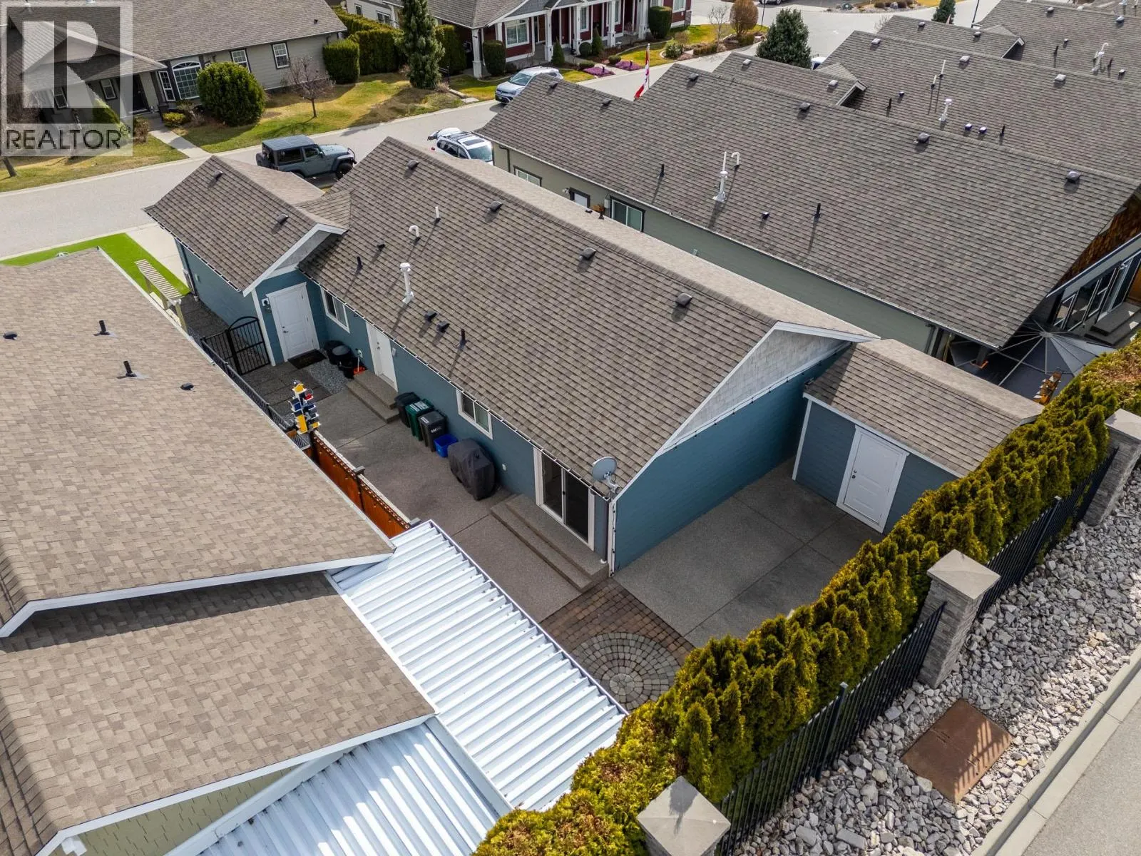 3360 Mimosa Drive