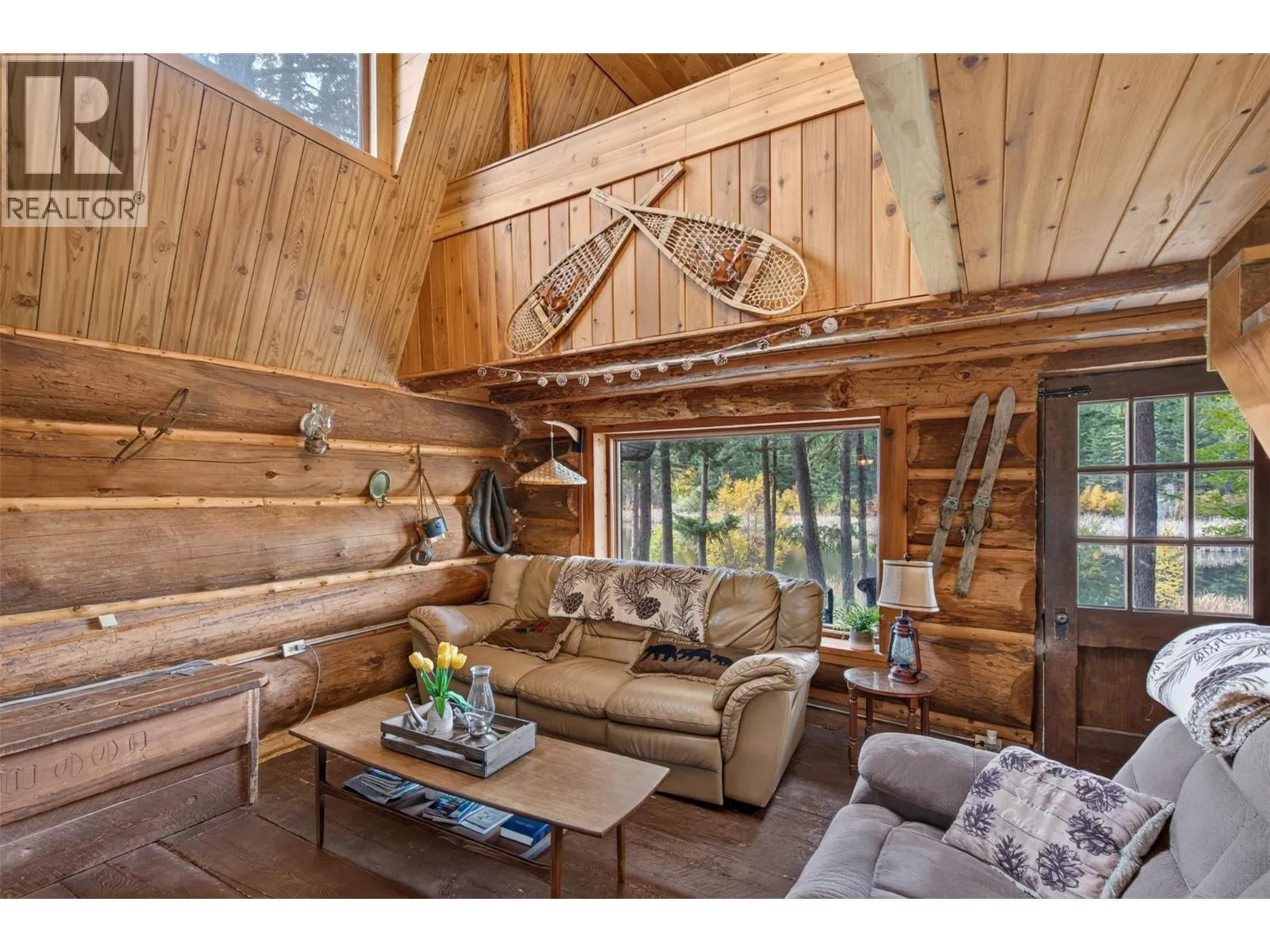 1770 Johnstone Creek Road W