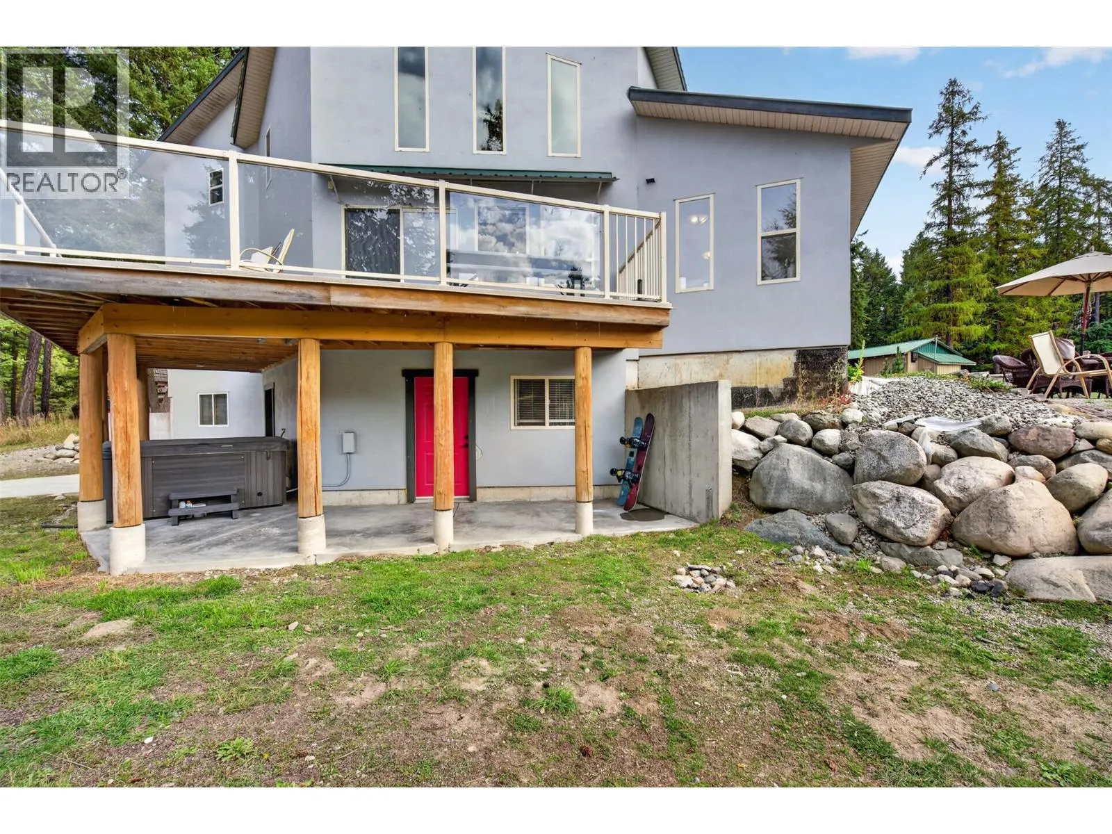 1770 Johnstone Creek Road W