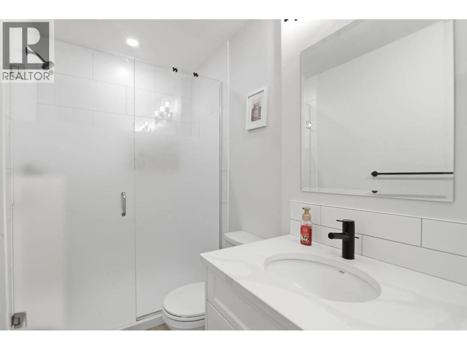 1999 15 Avenue Unit# 6
