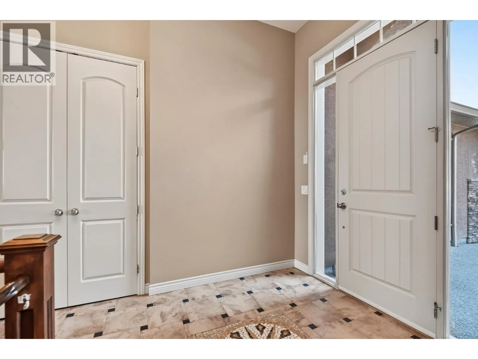 2405 Cobblestone Road